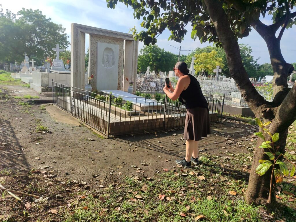 The Graveyard Mystery Tour with Mono Loco Adventures