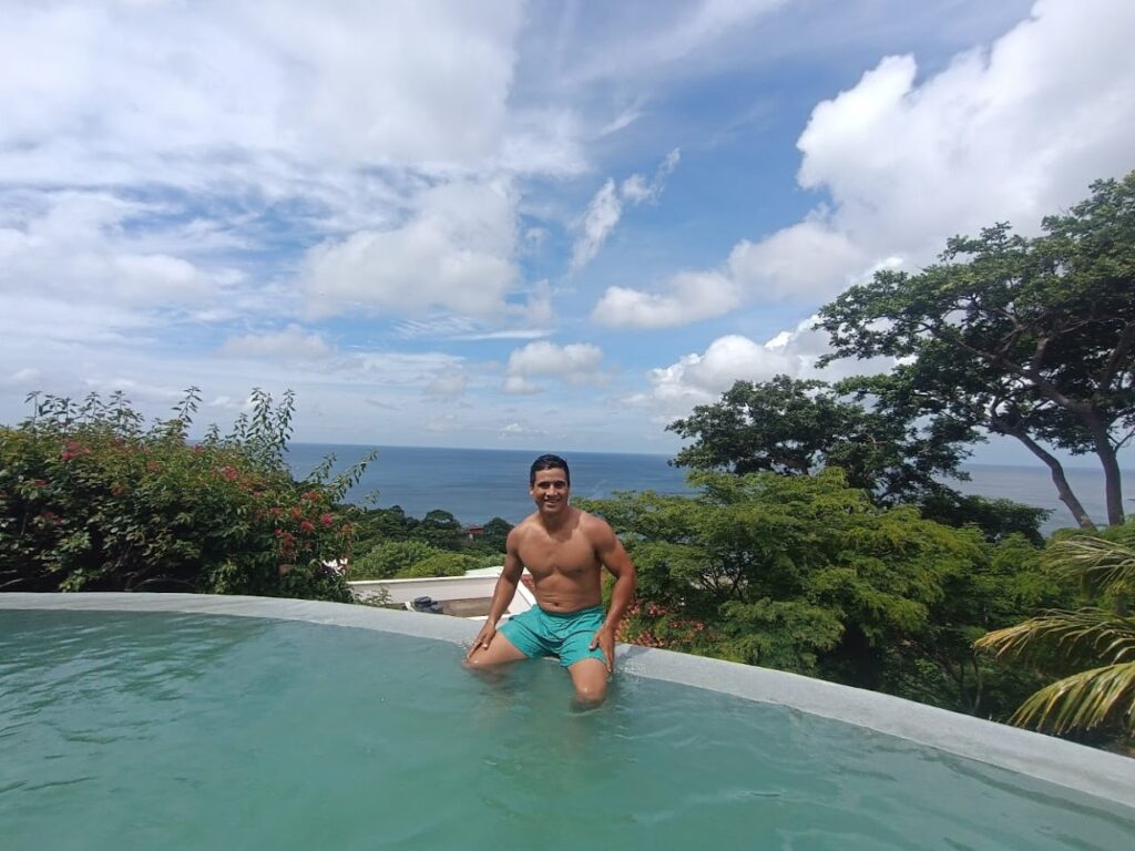 San Juan Del Sur Pool View with Mono Loco Adventures