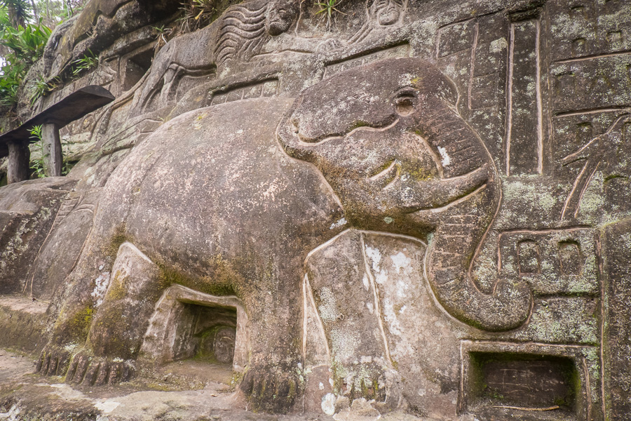el jacalate stone carver