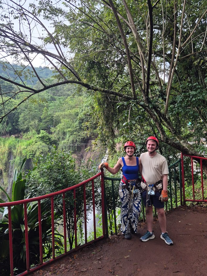 Canopy at Cascada de La Luna